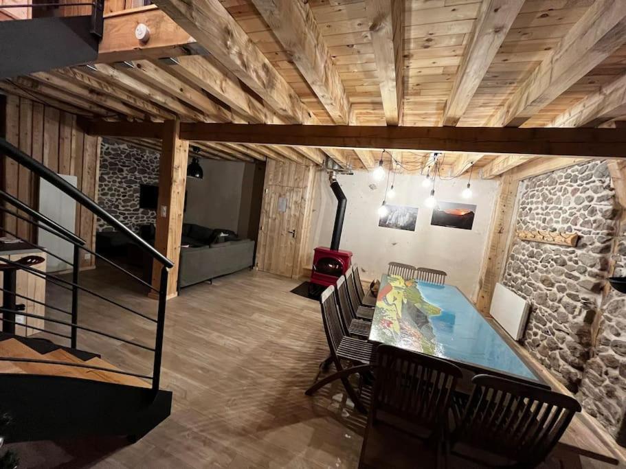 La Grange De La Gratade Villa Rochefort-Montagne ภายนอก รูปภาพ