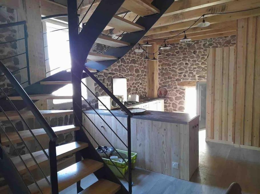 La Grange De La Gratade Villa Rochefort-Montagne ภายนอก รูปภาพ