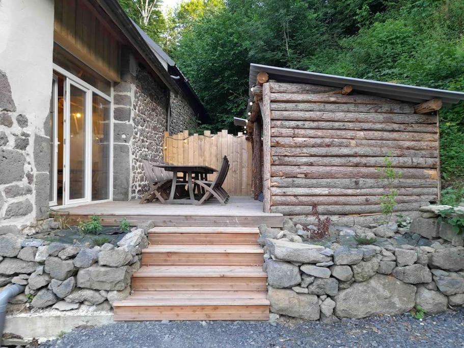 La Grange De La Gratade Villa Rochefort-Montagne ภายนอก รูปภาพ