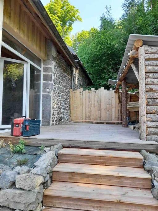 La Grange De La Gratade Villa Rochefort-Montagne ภายนอก รูปภาพ